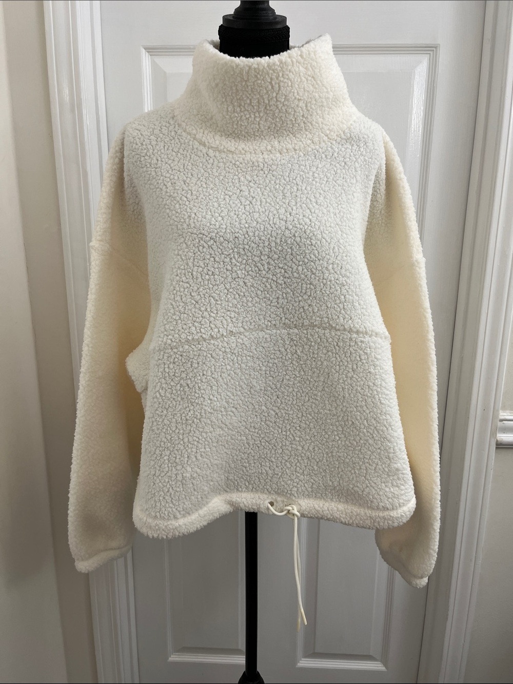 Source Unknown Cream Sherpa Turtleneck Pullover Sweater